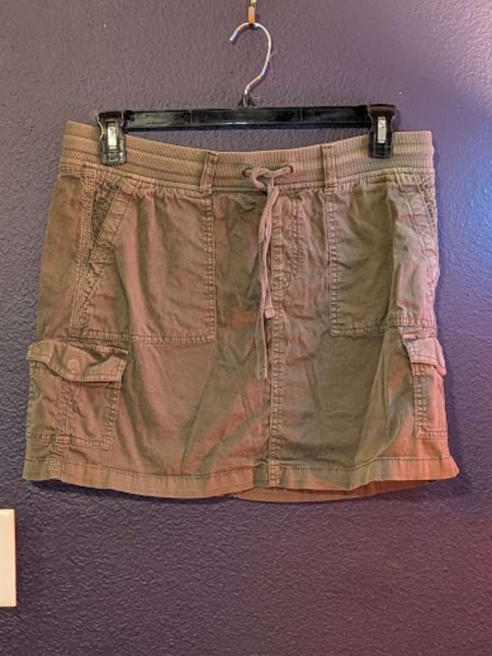 FINAL PRICE "Sonoma" Size Medium Olive Green Cargo Skort